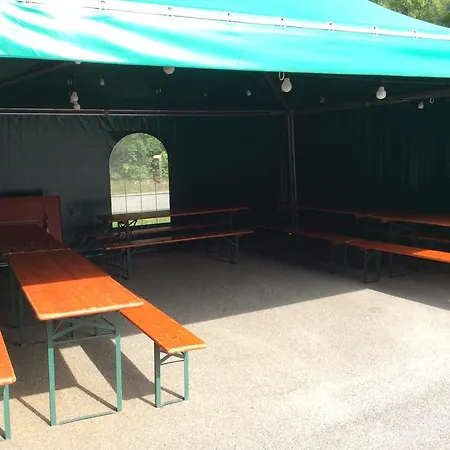 Pensiun Lischana Πανσιόν