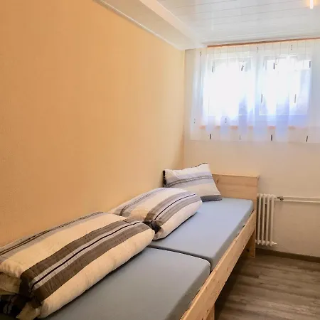 Pensiun Lischana * سنت