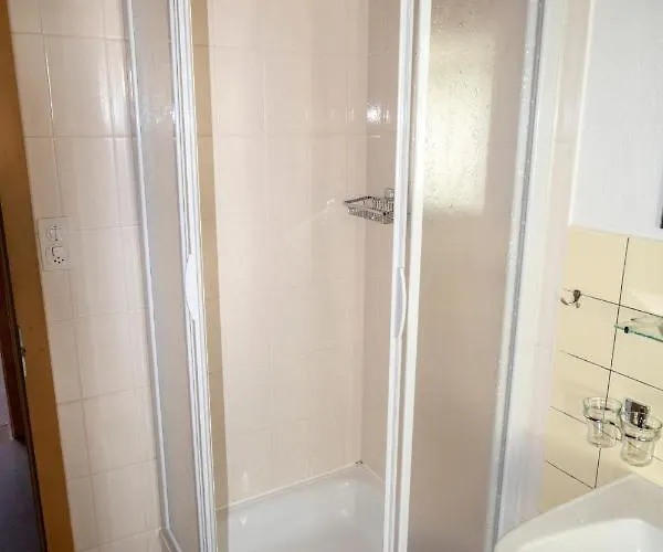 Pensiun Lischana Gasthof