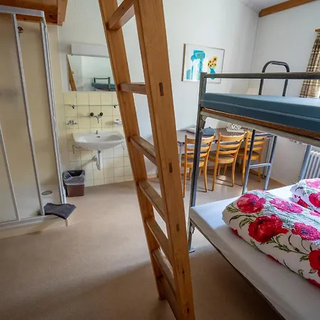 Pensiun Lischana * 散特