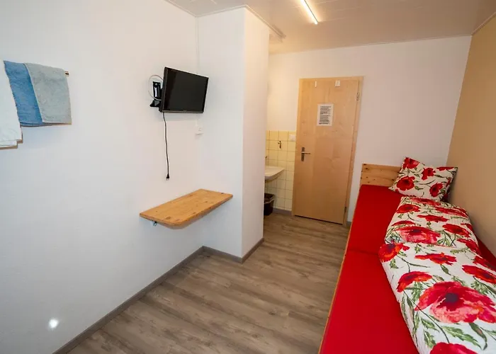 Pensiun Lischana Зент